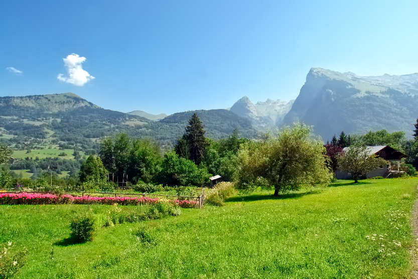 Samoëns-Vue sur le Criou depuis Vercland